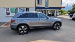
										MERCEDES-BENZ GLC 300 (SUV / Geländewagen) full									