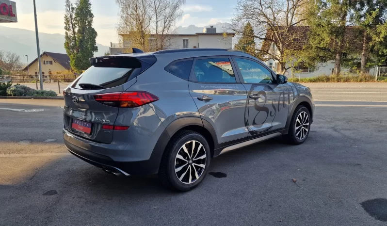 
								HYUNDAI Tucson 2.0 CRDI N-Line Mild Hybrid 4WD Automatic full									